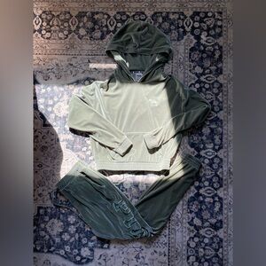 Victoria Secret PINK Green Velvet Co-rd Jogger Set